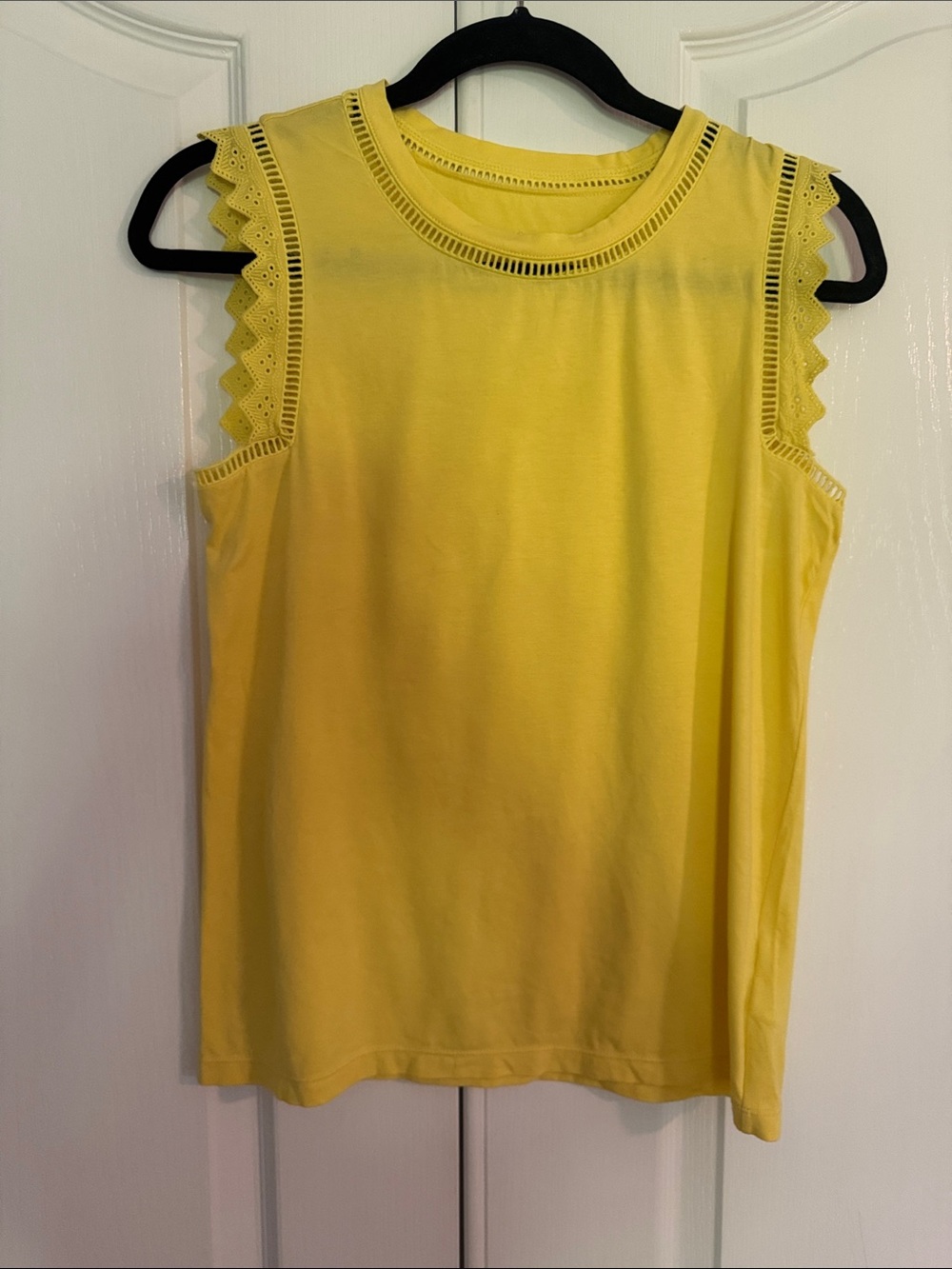 Lilly Pulitzer Yellow Sleeveless Lace-Trim Tank Top - Women's XS